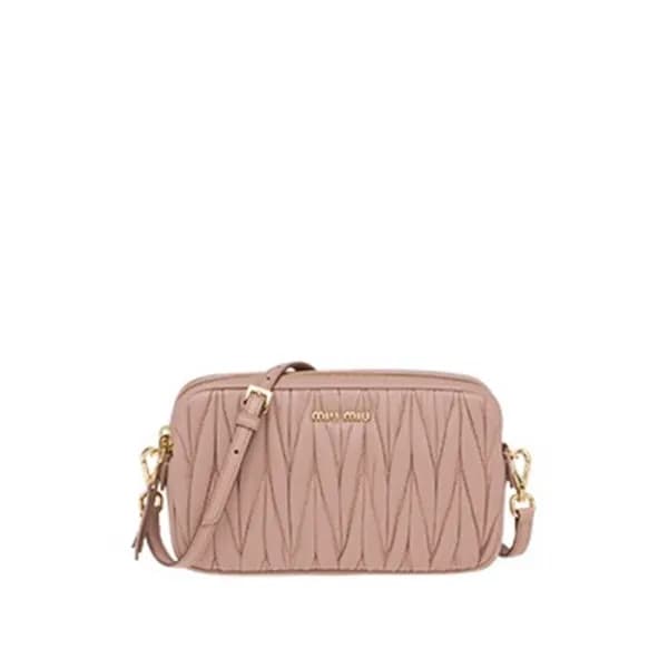 미우미우 여성 핑크 마트라세 크로스백 - MiuMiu Womens Pink Matelass… - 1