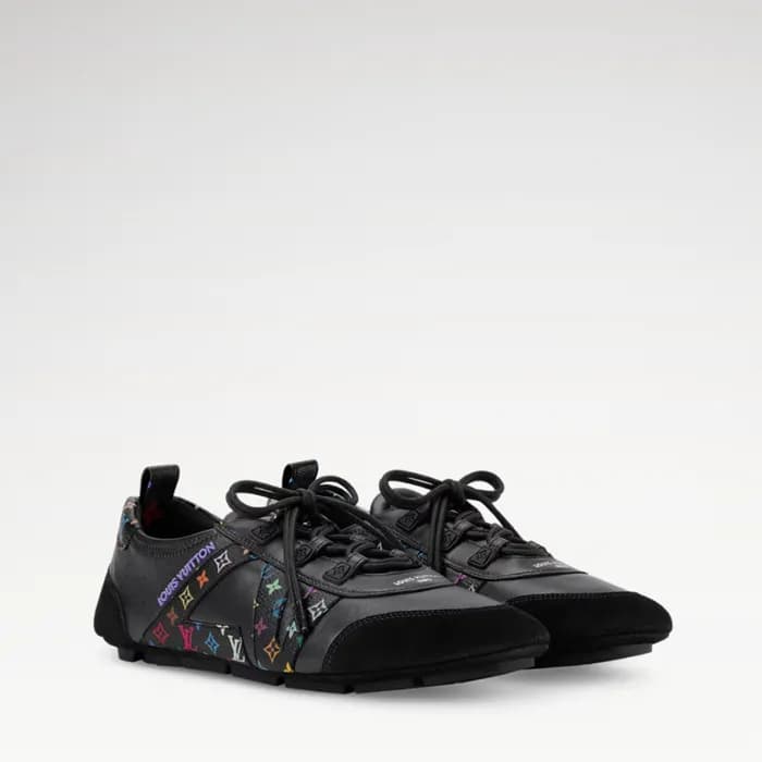루이비통 남성 블랙 스니커즈 - Louis vuitton Mens Black Sneaker… - 1