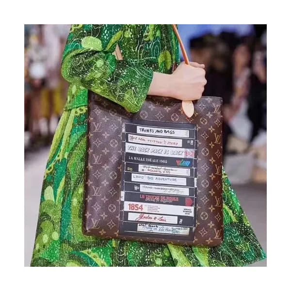 Louis Vuitton 2019 Monogram Tote Shoulder Bag,38cm… - 1