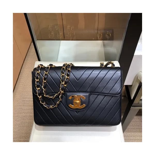 Chanel 2019 Leather Chain Shoulder Cross Bag,30CM … - 1