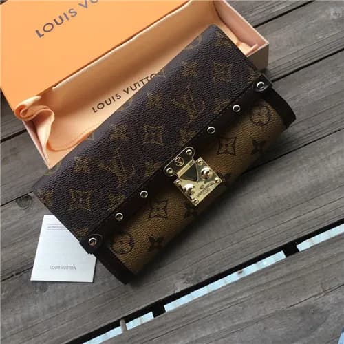 Louis Vuitton 2021 Women's Leather Wallet,21cm… - 1