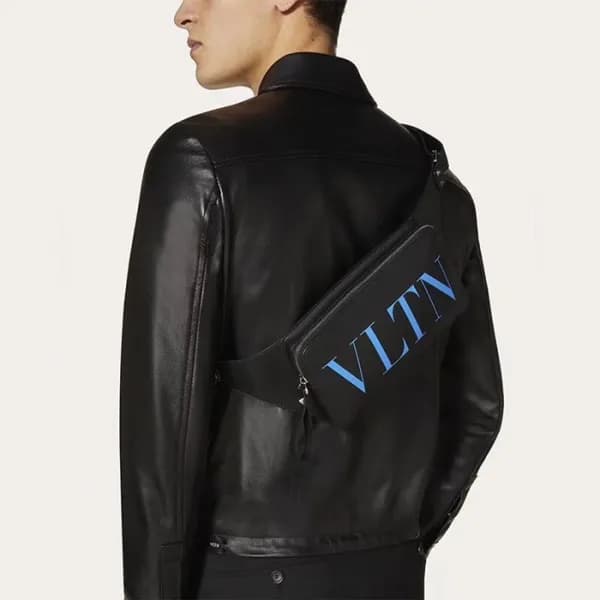 발렌티노 남성 블랙 힙색 - Valentino Mens Black Hip Sack - va… - 1
