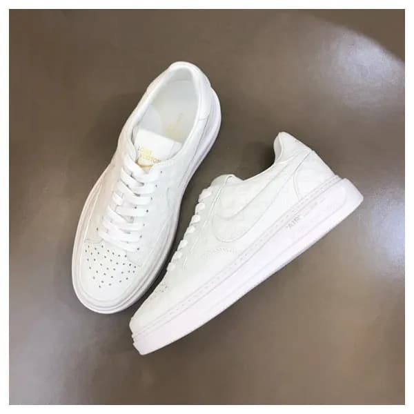 루이비통 남성 화이트 스니커즈 - Louis vuitton Mens White Sneake… - 1