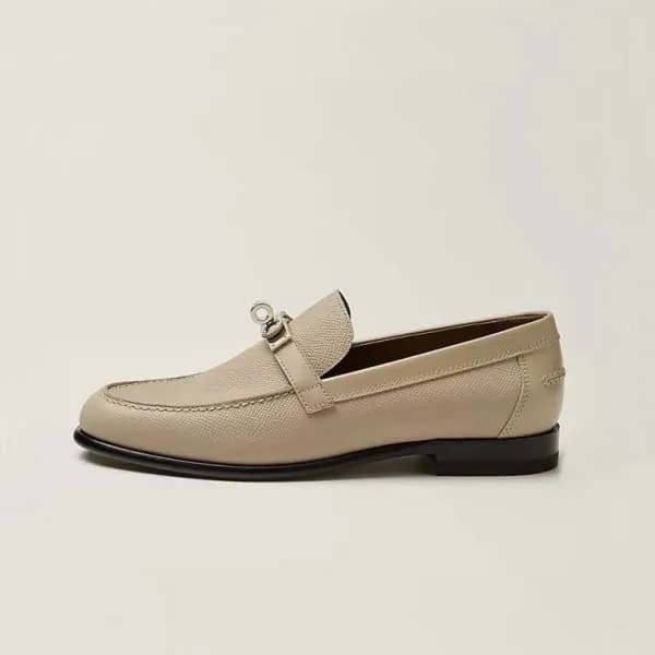 에르메스 여성 베이지 로퍼 - Hermes Womens Beige Loafer - he20… - 1