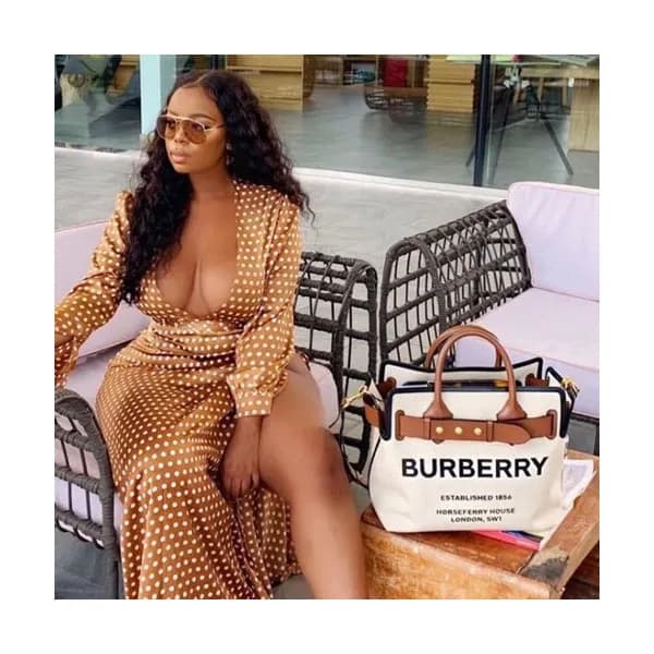 Burberry 2019 Canvas Tote Shoulder Bag, 40cm - 버버리… - 1