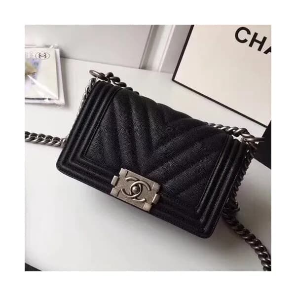 Chanel Leboy Leather Chain Shoulder Bag ,20CM - 샤… - 1