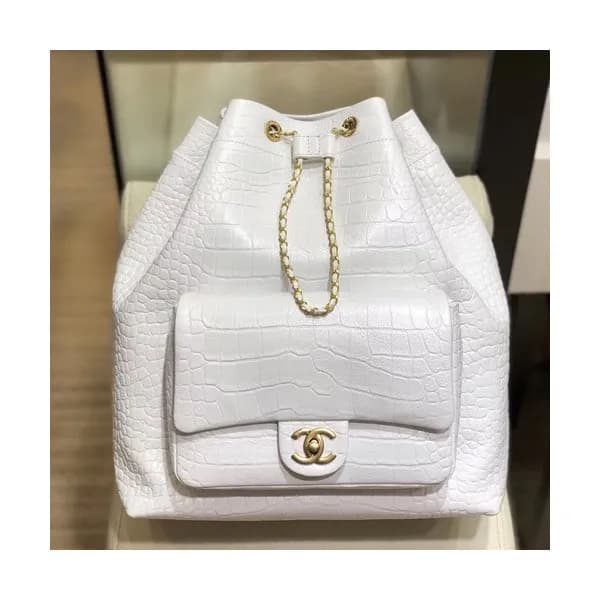 Chanel 2019 Leather Women Back Pack ,33CM - 샤넬 201… - 1
