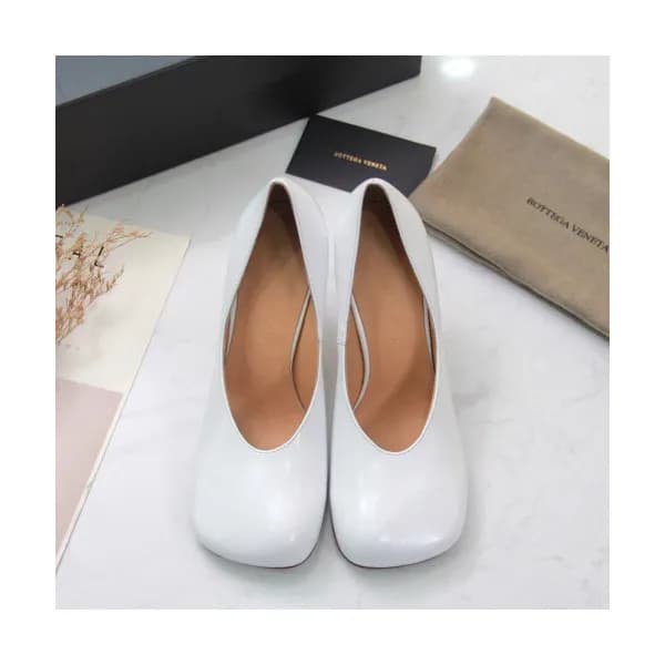 Bottega Veneta 2019 Ladies Leather Pumps High Heel… - 1
