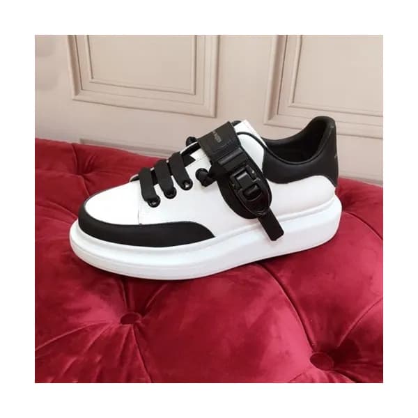 Alexander McQueen 2019 Ladies Oversol Sneakers - 알… - 1