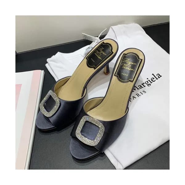Roger Vivier 2019 Ladies Silk Middle-heel Slipper … - 1