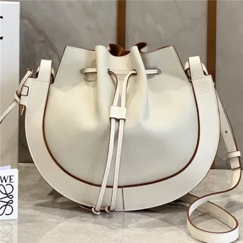 [로에베] Loevve 2020 Women's Frame Shoulder Bag, … - 1