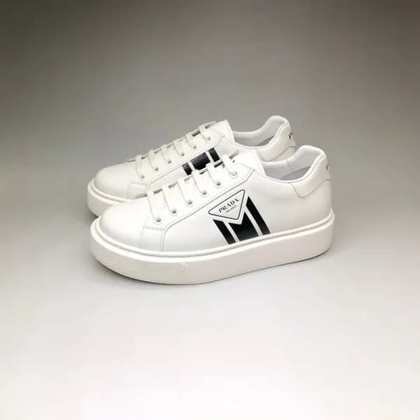 프라다 남성 클래식 화이트 스니커즈 - Mens White Sneakers - pra027… - 1