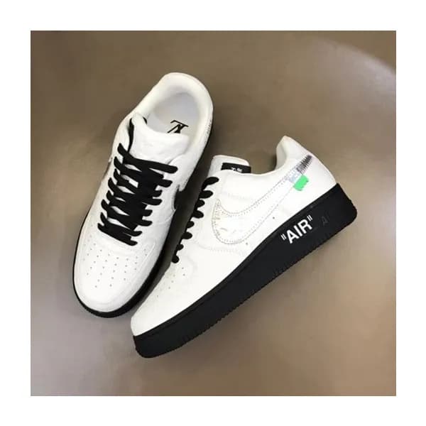 루이비통 남성 화이트 스니커즈 - Louis vuitton Mens White Sneake… - 1