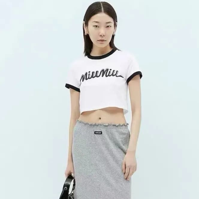 미우미우 여성 크루넥 반팔티 - Miumiu Ladys Basic Tshirts - muc… - 1