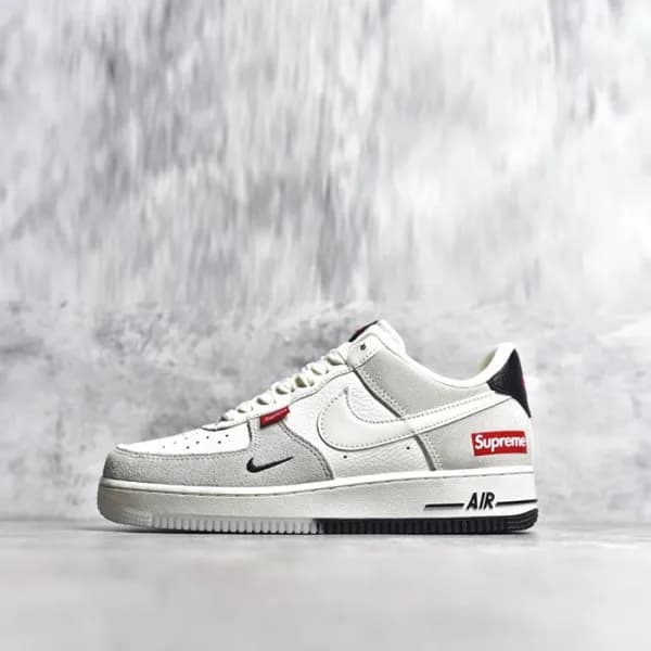 Nike Air Force1 남/녀 로우 스니커즈 - Nike Air Force1 Font… - 1