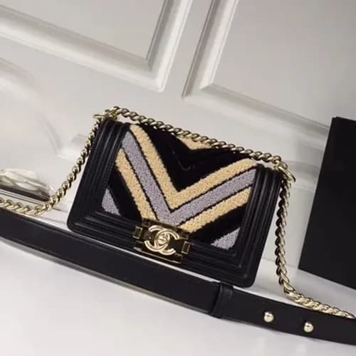 Chanel Leboy Leather Chain Shoulder Bag ,20CM - 샤… - 1