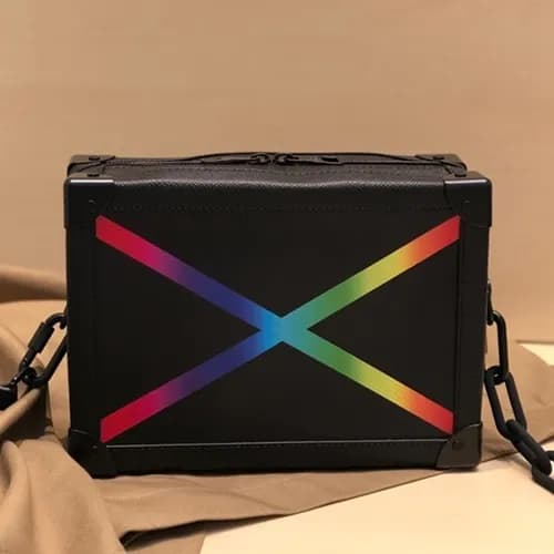 Louis Vuitton 2019 Soft Trunk Shoulder Bag,25cm - … - 1