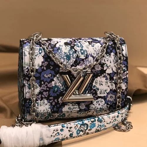 Louis Vuitton 2019 Nicolas Ghesquiere Twist Should… - 1