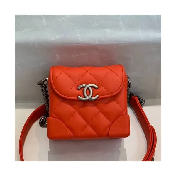 Chanel 2019 Leather Chain Shoulder Cross Bag,11CM … - 1