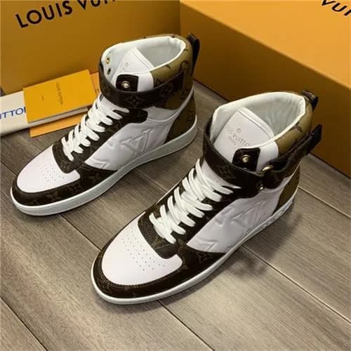 Louis Vuitton 2020 Men's Leather Sneakers - 루이… - 1