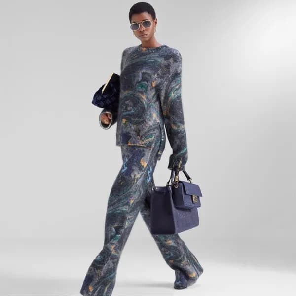 펜디 여성 네이비 토트백 - Fendi Womens Navy Tote Bag - feb22… - 1