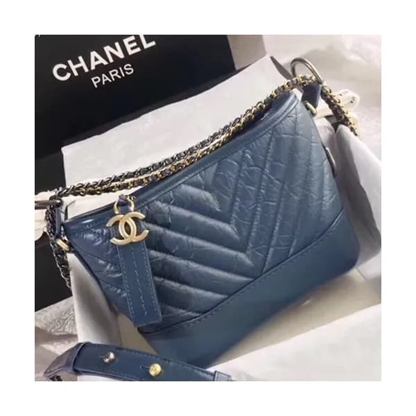 Chanel 2018 Gabrielle Hobo Shoulder Bag,20CM - 샤넬… - 1