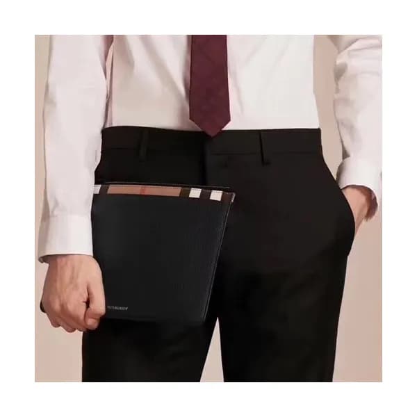 Burberry 2018 Leather Clutch Bag , 28.5cm - 버버리 20… - 1