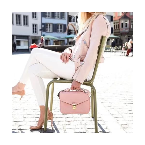 Louis Vuitton Pochette Metis Shoulder Bag,25cm - 루… - 1
