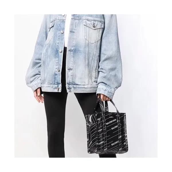 Balenciaga 2019 Bazar Leather Tote Shoulder Shoppe… - 1