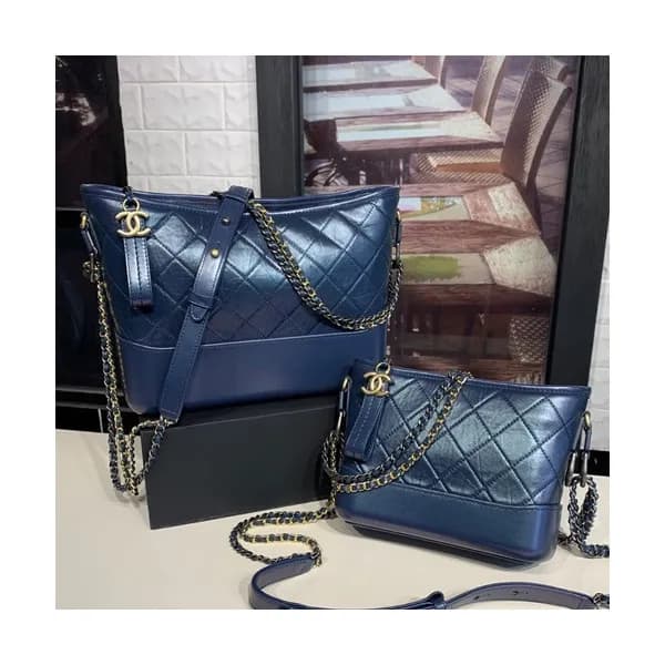 Chanel 2019 Gabrielle Hobo Shoulder Bag,20/28CM -… - 1
