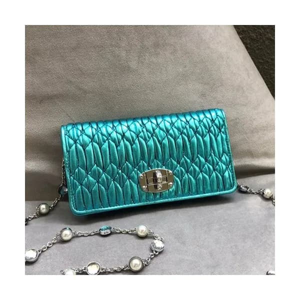 MiuMiu 2019 Matelasse Tote Shoulder Cross Bag,19cm… - 1