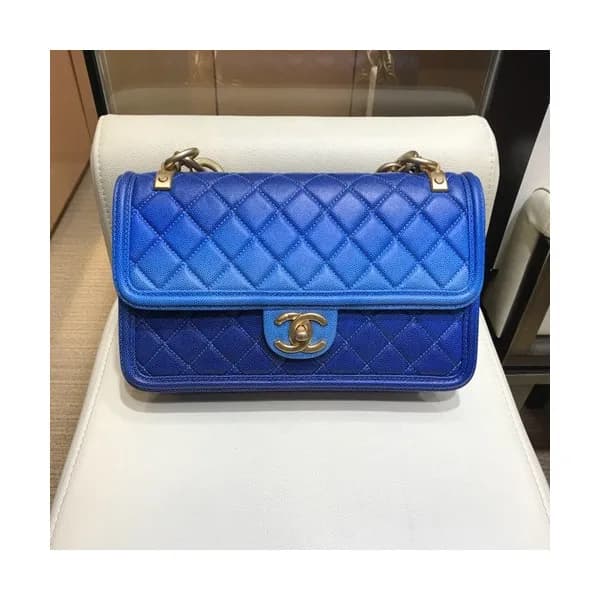 Chanel 2019 Woman Leather Large Tote Shoulder Bag … - 1