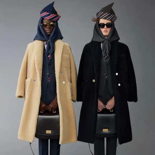 톰브라운 남성 가죽 코트 - Thom Browne Mens Black Coats - thc…