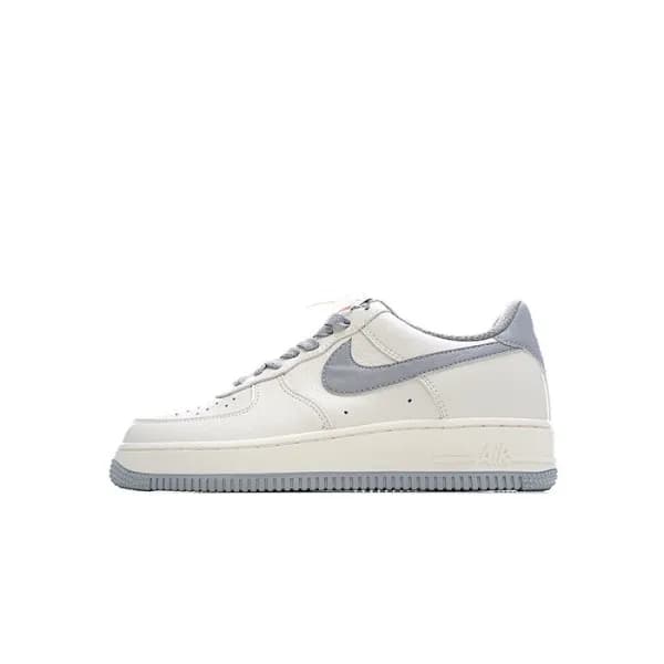 나이키 남/녀 그레이 스니커즈 - Nike Air Force 1 Unisex Sneaker… - 1