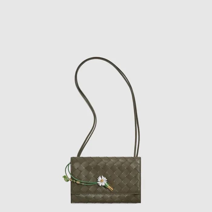 보테가 베네타 여성 안디아모 파우치 - Bottega veneta Womens Andiam… - 1