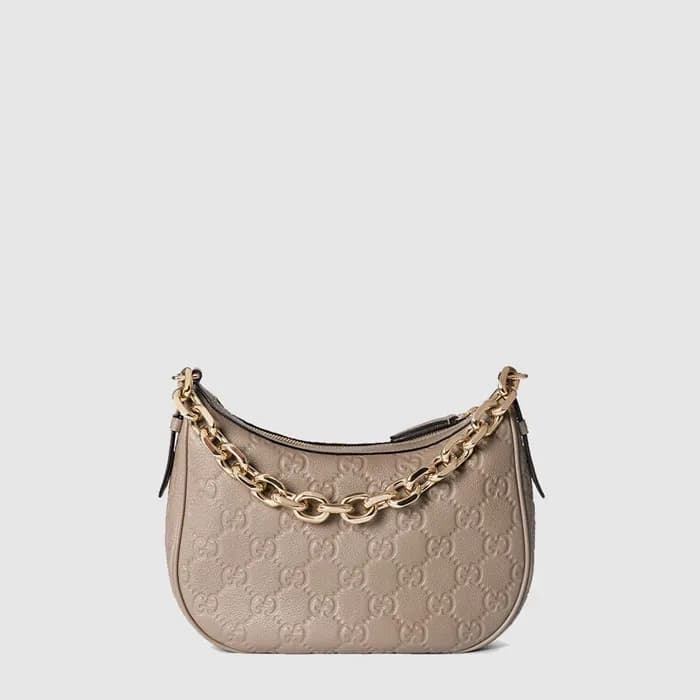구찌 여성 GG 엠블럼 스몰 숄더백 - Gucci Womens GG Emblem Small… - 1