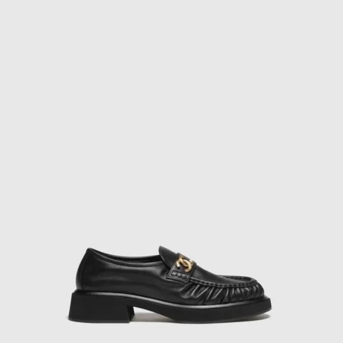 샤넬 여성 CC 모카신 로퍼 - Chanel Womens CC Moccasin Loafer… - 1