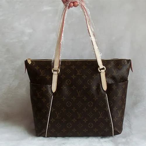 Louisvuitton 토탈리 M56690 [ GM ] - 1
