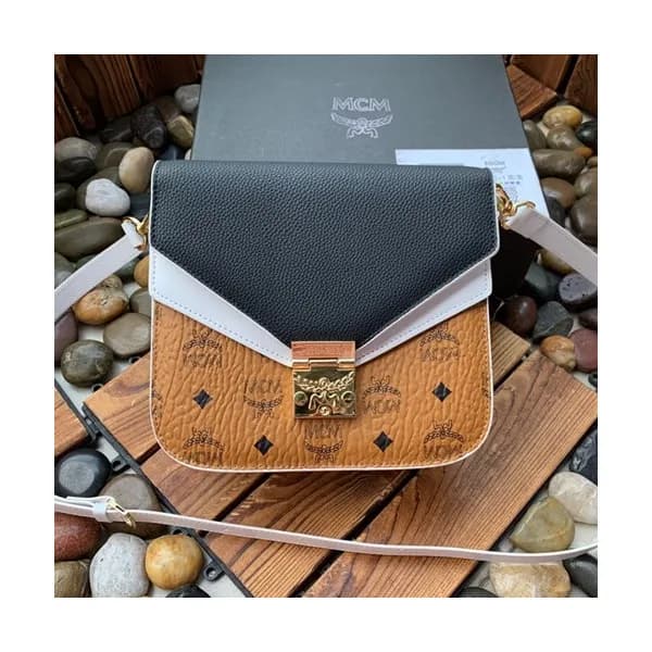 MCM 2019 Patricia Visetos Shoulder Bag,21cm - 엠씨엠 … - 1