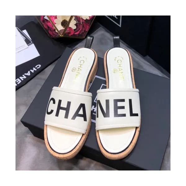 Chanel 2019 Ladies Leather Slipper - 샤넬 2019 여성용 레… - 1