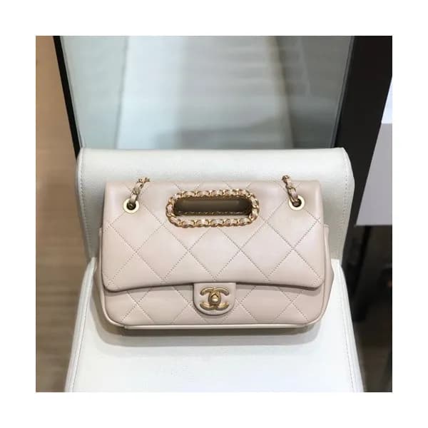 Chanel 2020 Leather Chain Shoulder Cross Bag,26CM … - 1