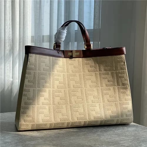 [수납력 최고]Fendi 2021 Peekaboo X-Tote Bag/Shopper Bag… - 1