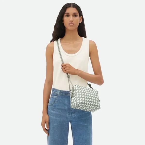 보테가 베네타 여성 그레이 크로스 백 - Bottega Veneta Womens Cross… - 1