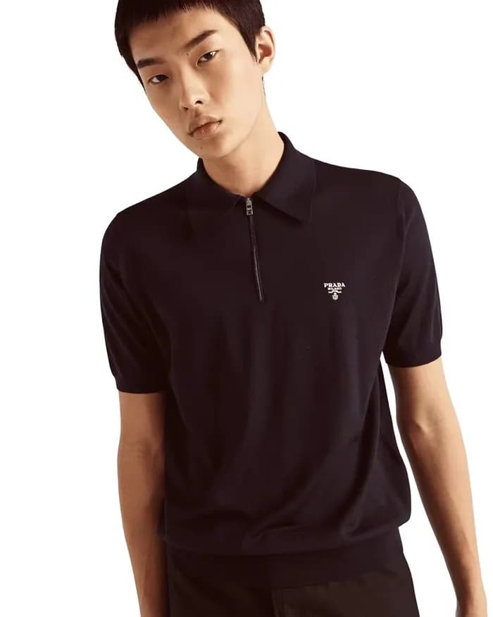 프라다 남성 블랙 반팔티 - Prada Mens Black Polo Tshirts - pr… - 1