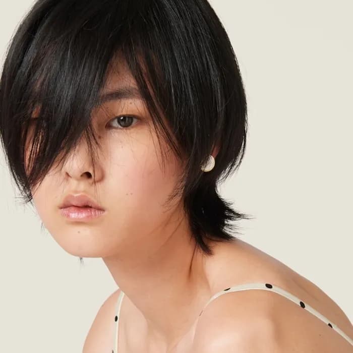 미우미우 여성 에나멜 메탈 귀걸이 - Miumiu Womens Enameled Metal … - 1