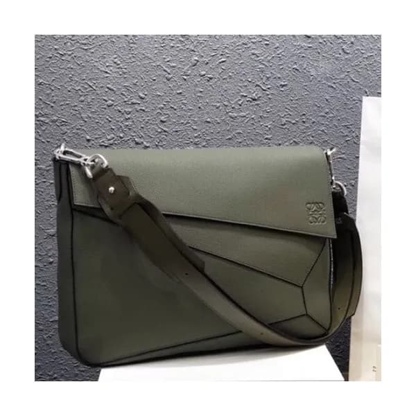 Loewe 2019 Puzzle Messenger Shoulder Bag, 36.5CM -… - 1