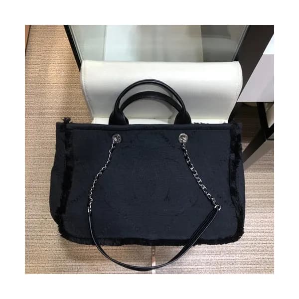 Chanel 2019 Wool Blend Tote Shoulder Bag ,38CM - 샤… - 1