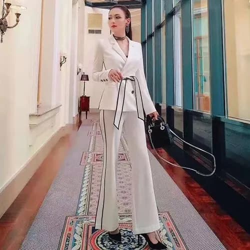 Chanel 2019 Ladies Suit Set - 샤넬 2019 신상 여성 슈트 세트 … - 1