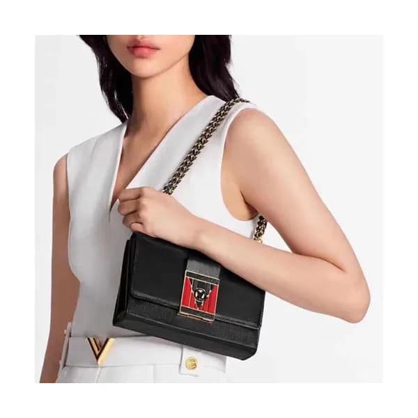Louis Vuitton 2019 Pochette Thelma Shoulder Bag,20… - 1