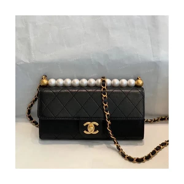 Chanel 2019 Leather Chain Shoulder Cross Bag,19CM … - 1